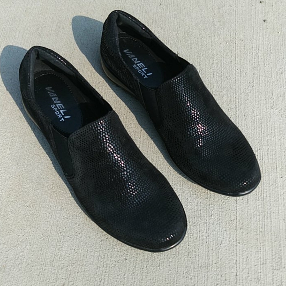 Vaneli Sport Anemone Flats